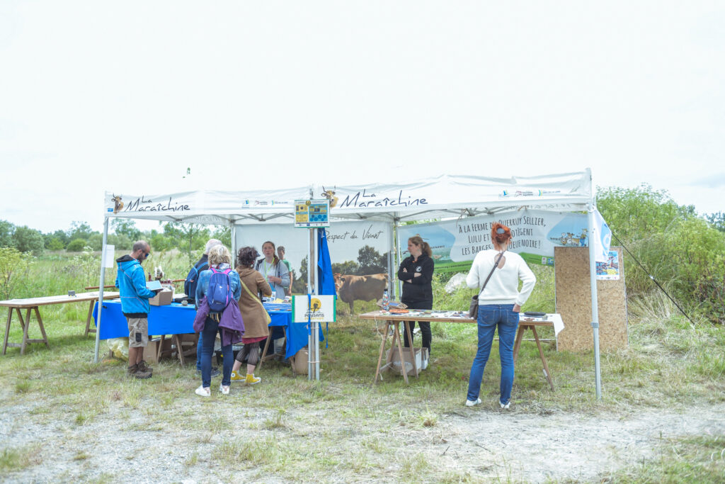 Fête du pré tord - stand maraîchine et partenaires